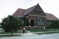 Morton-James_Public_Library.jpg